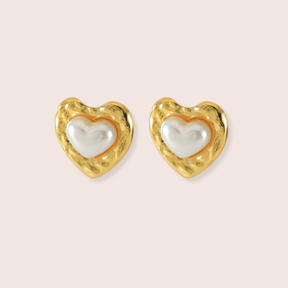 Tilly Pearl Heart Stud Earrings