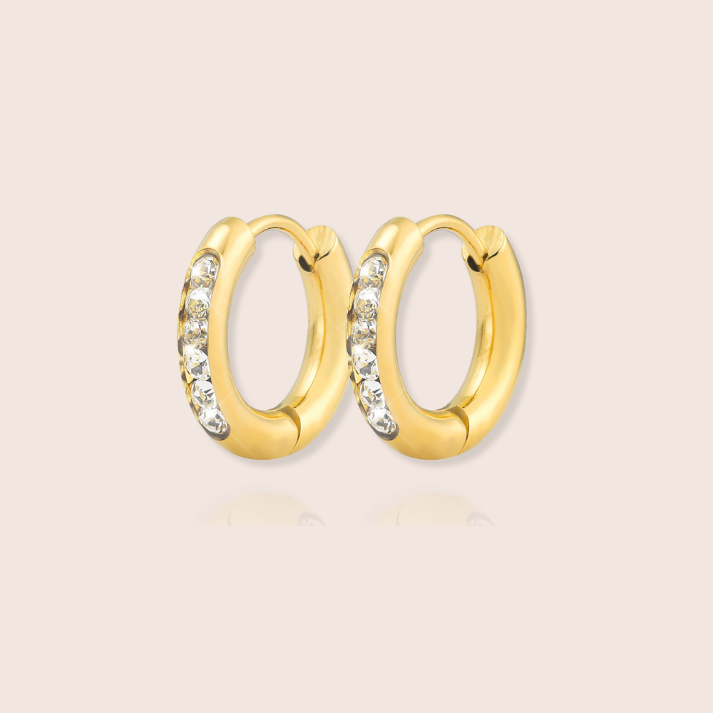 Cora Classic Huggies