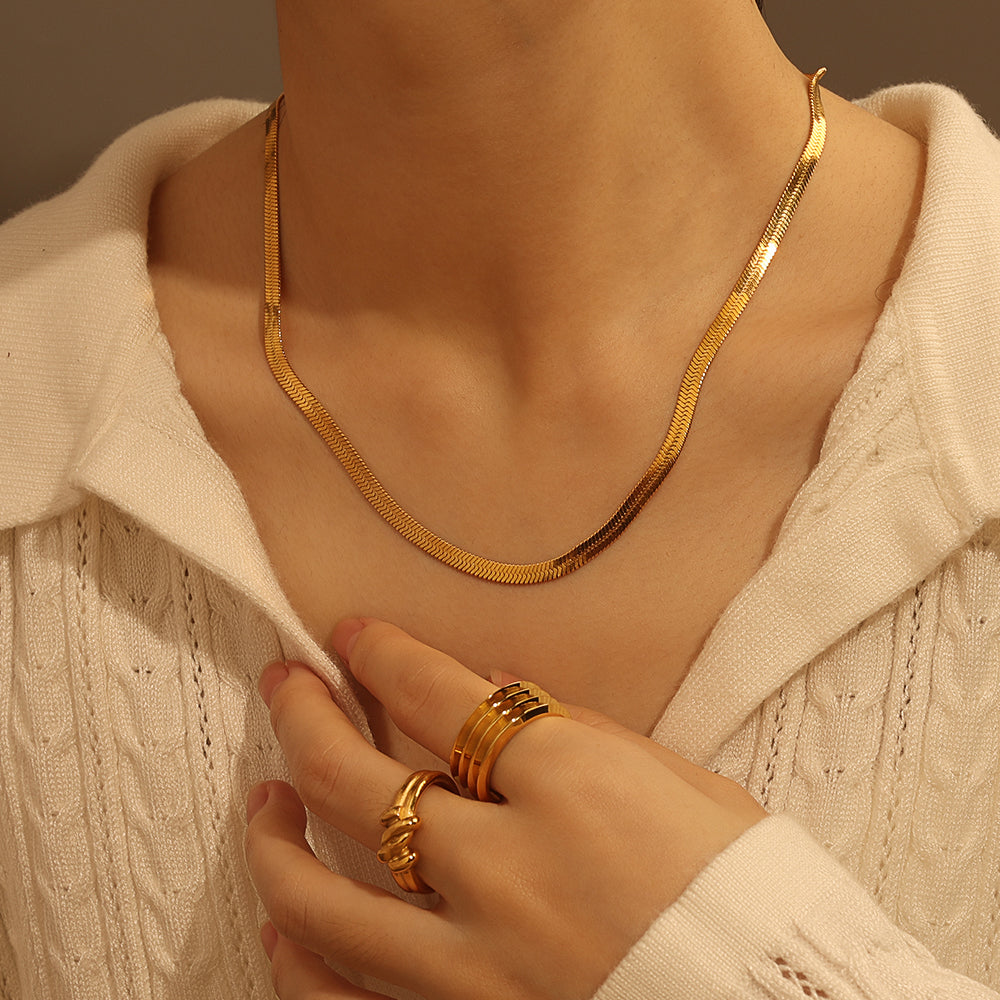 Sloane Herringbone Snake Chain